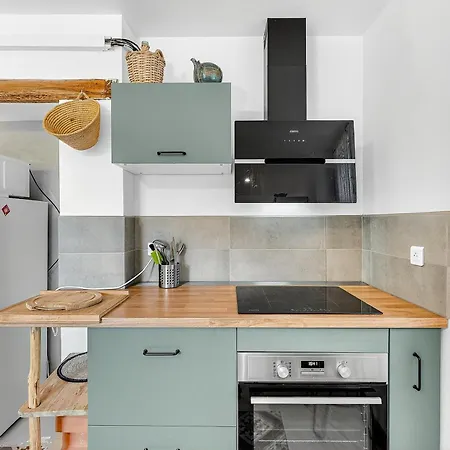 Maison La Placette, Plan D'eau 锡斯特龙