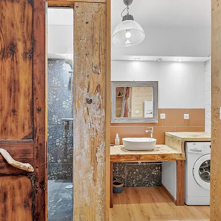 Maison La Placette, Plan D'eau *